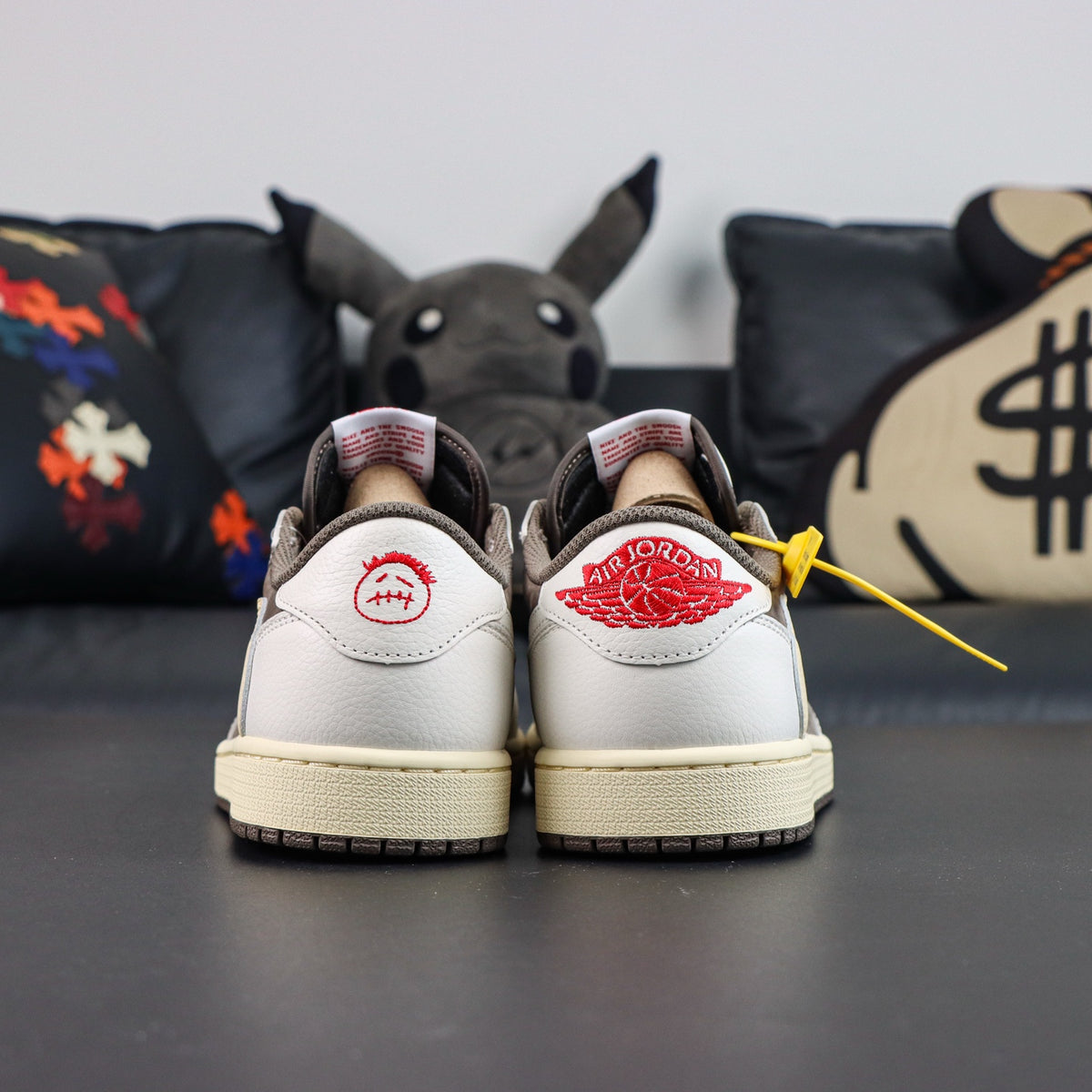 Jordan 1 Retro Low OG SP Travis Scott Reverse Mocha