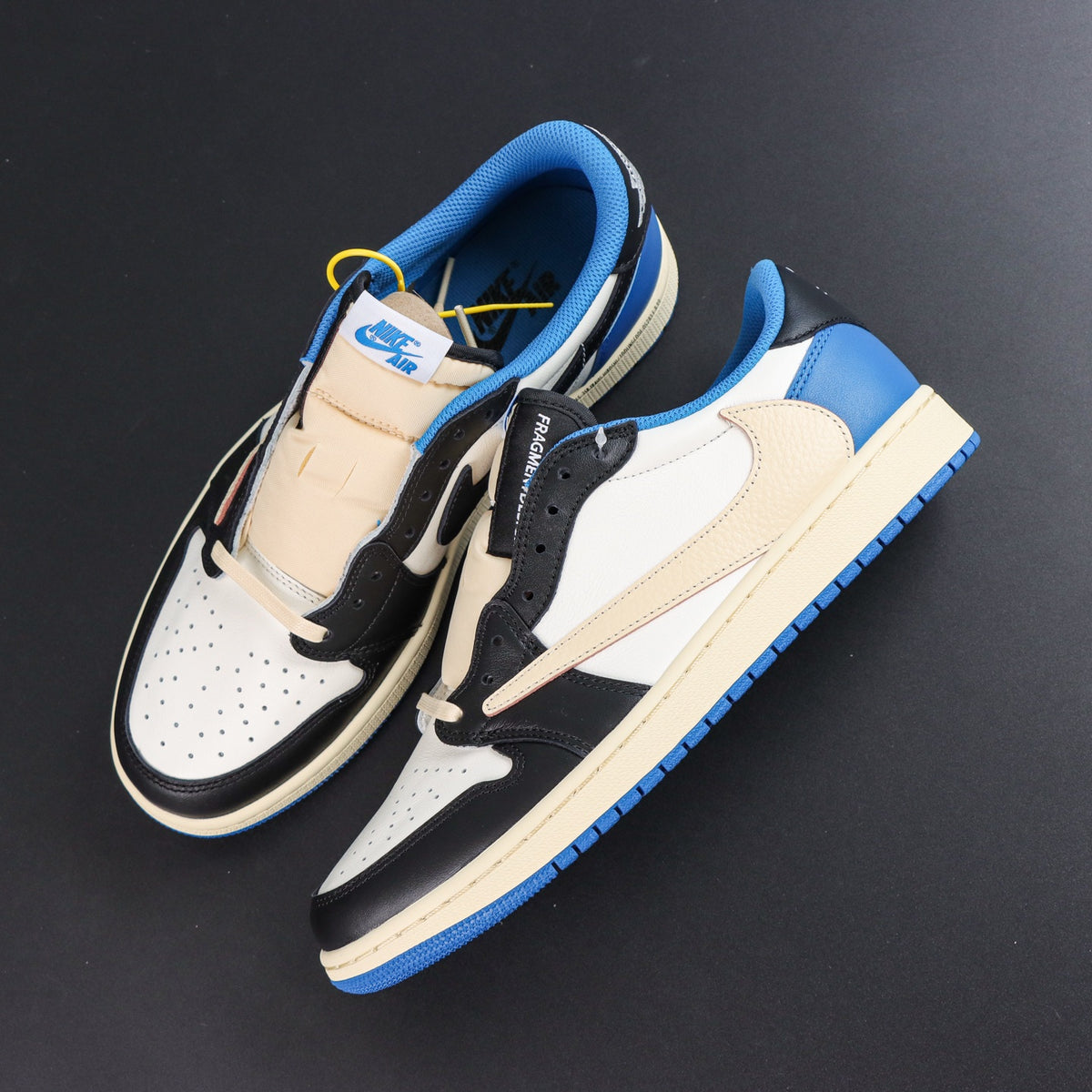 Jordan 1 Retro Low OG SP Fragment x Travis Scott