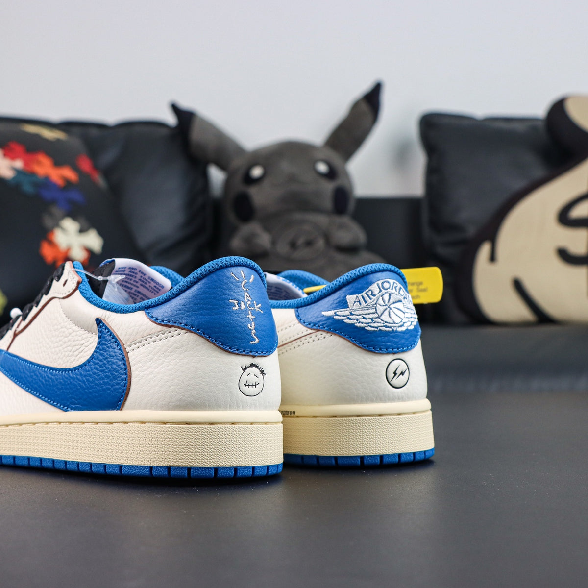 Jordan 1 Retro Low OG SP Fragment x Travis Scott Sail Military Blue